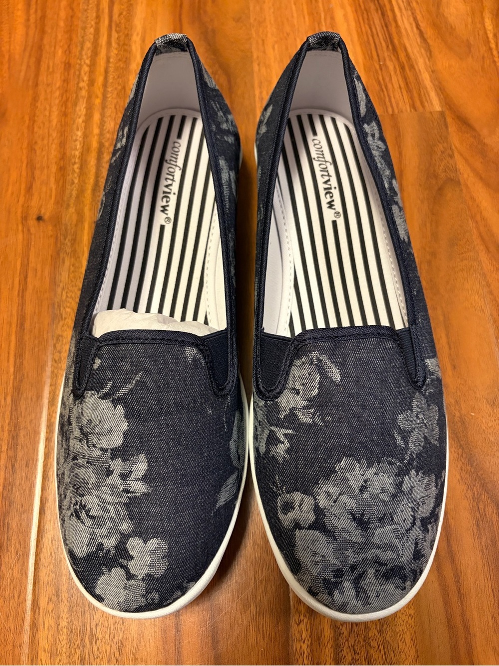 comfortview Navy Floral Slip-On Flats